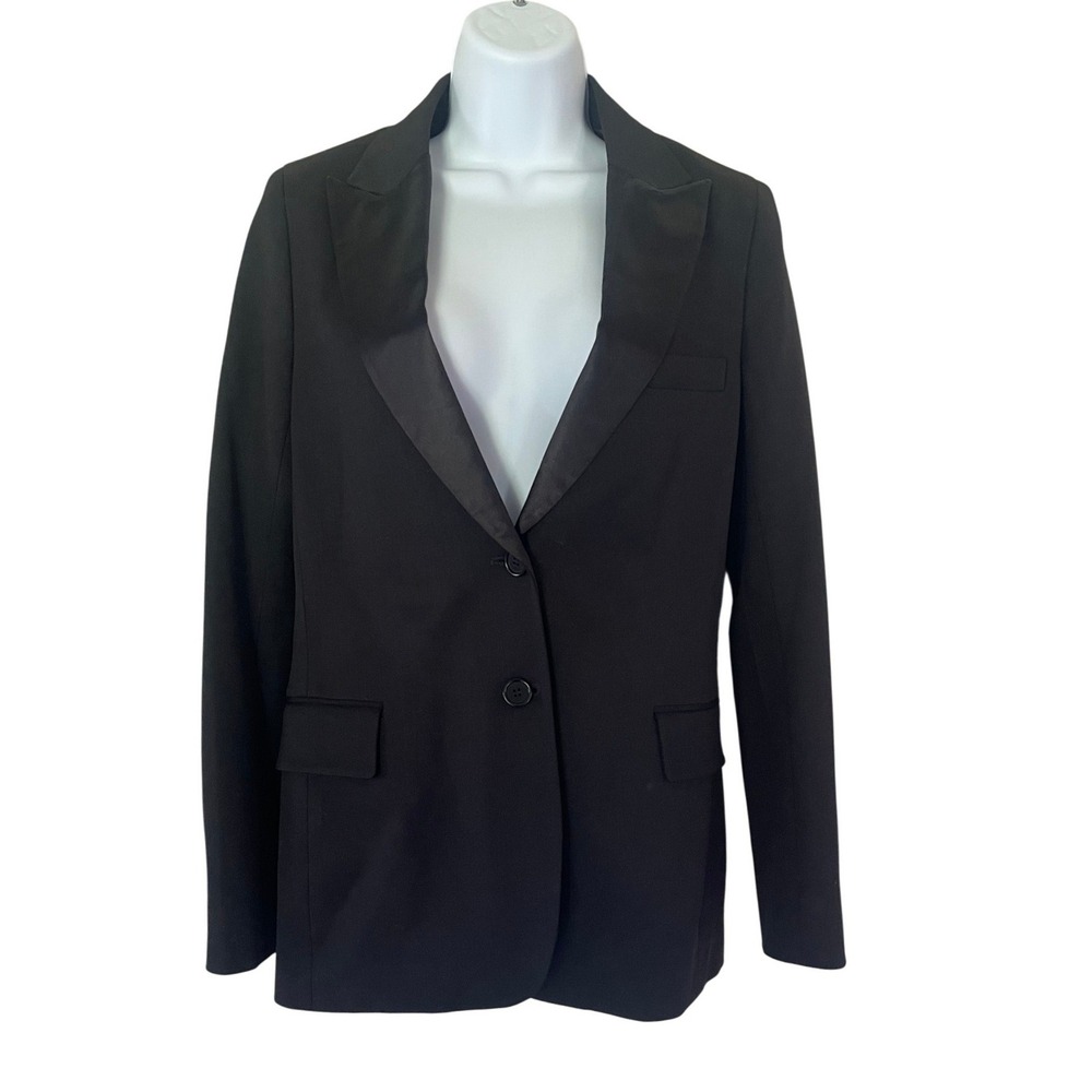 Black Women's Blazer Jacket - Sleek Notch Lapel